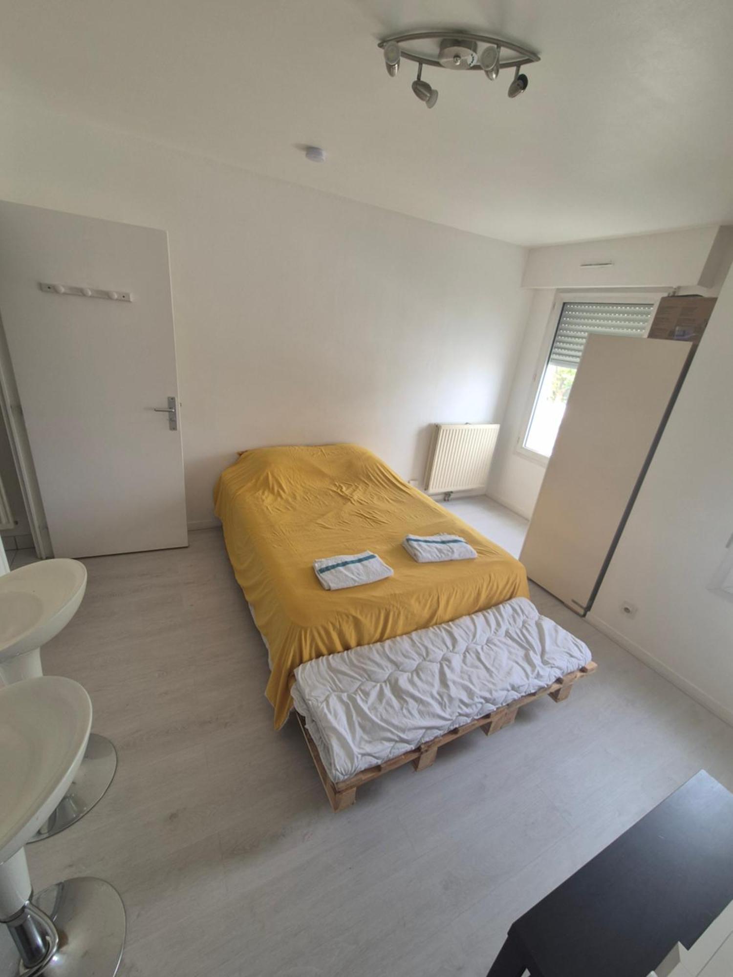 Studio A Suresnes Exteriör bild
